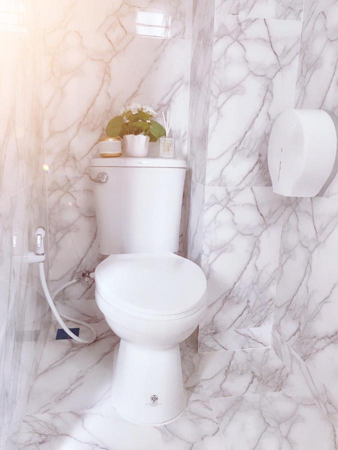 Aora Boutique Hotel Ekkamai Бангкок Екстер'єр фото